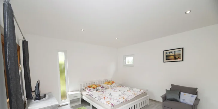 Pohoda priamo pri Lipne: izba alebo apartmán v penzióne, raňajky alebo polpenzia