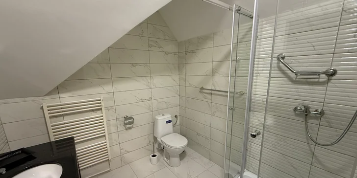 Českosaské Švajčiarsko: nový hotel s wellness, polpenziou aj výletmi k Pravčickej bráne