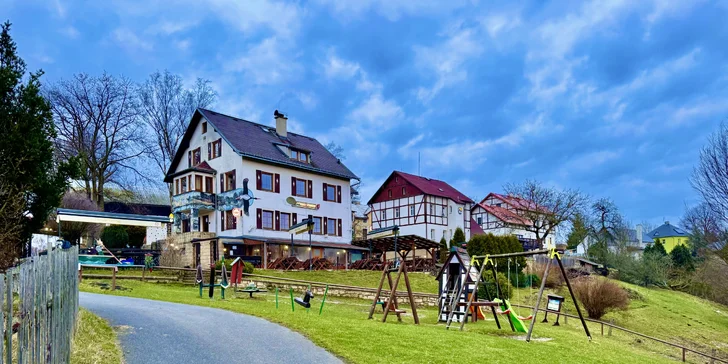 Dovolenka v Českom Švajčiarsku: raňajky, 3-chodová večera aj privátna sauna a vírivka