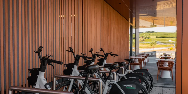 Vinársky pobyt so stravou a wellness: romantika pre dvoch aj vstupy do kúpeľov