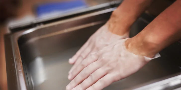 Pobyt v elegantnom hoteli blízko kolonády: raňajky, wellness aj procedúry