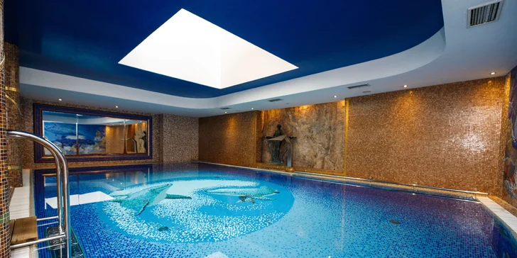 Pobyt v elegantnom hoteli blízko kolonády: raňajky, wellness aj procedúry