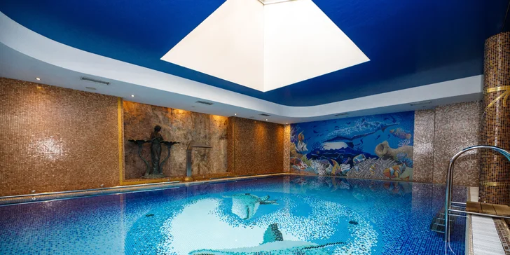 Pobyt v elegantnom hoteli blízko kolonády: raňajky, wellness aj procedúry