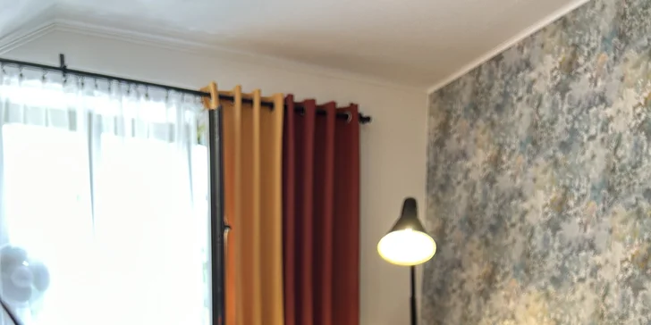 Pobyt v podhorí Beskýd: štýlové apartmány s raňajkami a prehliadkou vodnej minizoo