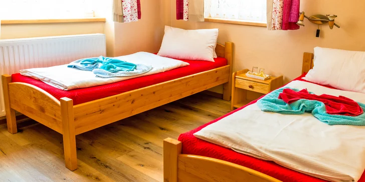 Pobyt v rodinnom penzióne v Peci pod Sněžkou s raňajkami až pre 4 osoby