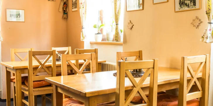 Pobyt v rodinnom penzióne v Peci pod Sněžkou s raňajkami až pre 4 osoby