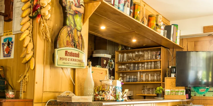 Pobyt v rodinnom penzióne v Peci pod Sněžkou s raňajkami až pre 4 osoby