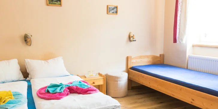 Pobyt v rodinnom penzióne v Peci pod Sněžkou s raňajkami až pre 4 osoby