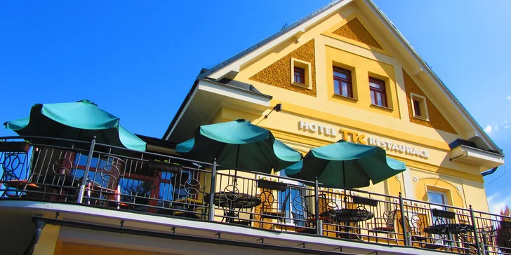 Hotel vo Vrchlabí s raňajkami a denným vstupom do privátneho wellness