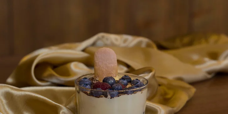 Kostelec nad Orlicou: pobyt s raňajkami, možnosť trojchodovej večere aj fľaše vína