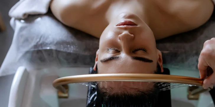 Tri druhy head spa: 45, 60 alebo 90 minútová relaxácia a regenerácia vlasov a vlasovej pokožky