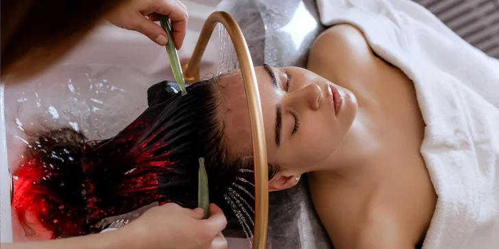 Tri druhy head spa: 45, 60 alebo 90 minútová relaxácia a regenerácia vlasov a vlasovej pokožky