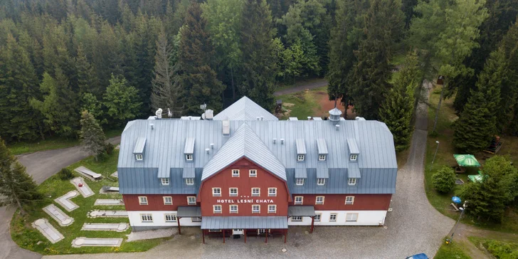 Rodinný hotel v Jizerkách: wellness, herňa aj minigolf, možnosť raňajok