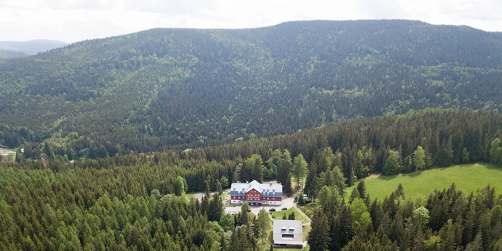 Rodinný hotel v Jizerkách: wellness, herňa aj minigolf, možnosť raňajok