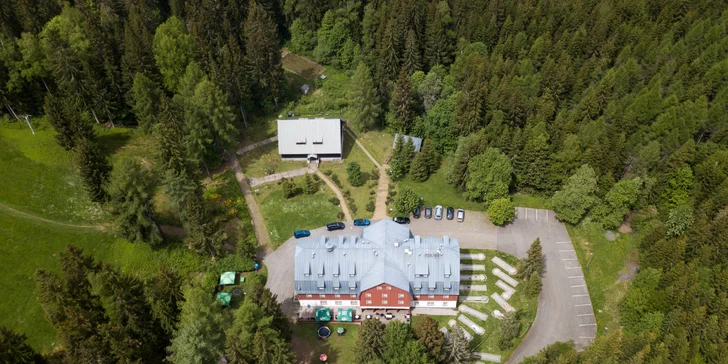 Rodinný hotel v Jizerkách: wellness, herňa aj minigolf, možnosť raňajok