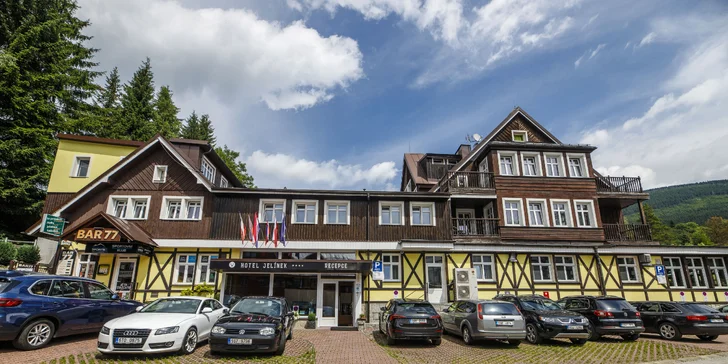 S rodinou do Špindlerovho Mlyna: raňajky alebo polpenzia, na výber aj privátne wellness či masáže