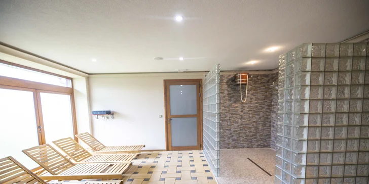 Za romantikou a relaxom: pobyt v rezorte Vigvam s polpenziou, wellnessom a ochutnávkou vína