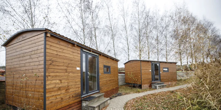 Za romantikou a relaxom: pobyt v rezorte Vigvam s polpenziou, wellnessom a ochutnávkou vína