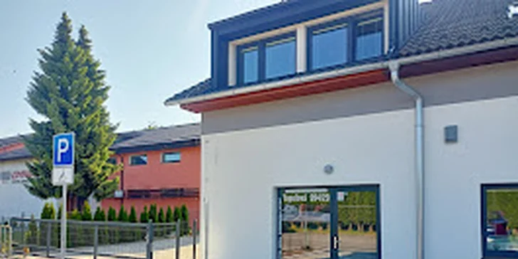 Klasická, relaxačná, reflexná masáž alebo masáž lávovými kameňmi