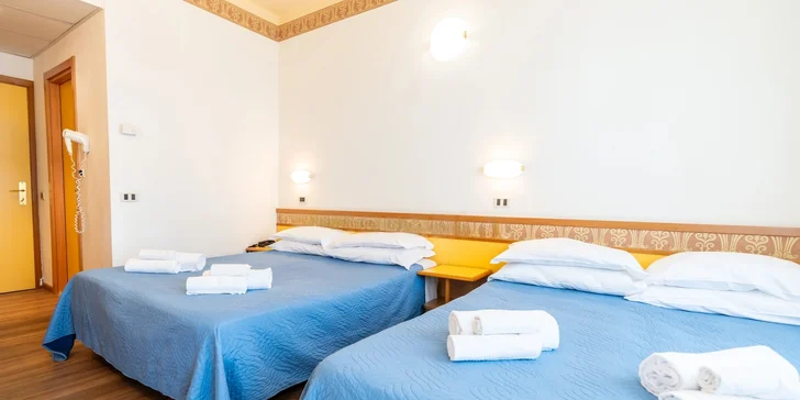 Rodinná dovolenka pri talianskom Jadrane: hotel 50 m od pláže, plná penzia, bazén, dieťa zdarma