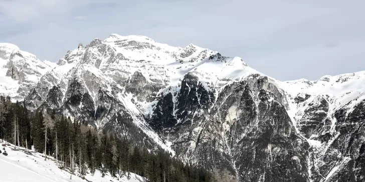 Pobyt v talianskych Alpách: hotel pri zjazdovkách a turistických trasách, strava aj wellness