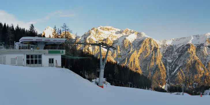 Pobyt v talianskych Alpách: hotel pri zjazdovkách a turistických trasách, strava aj wellness