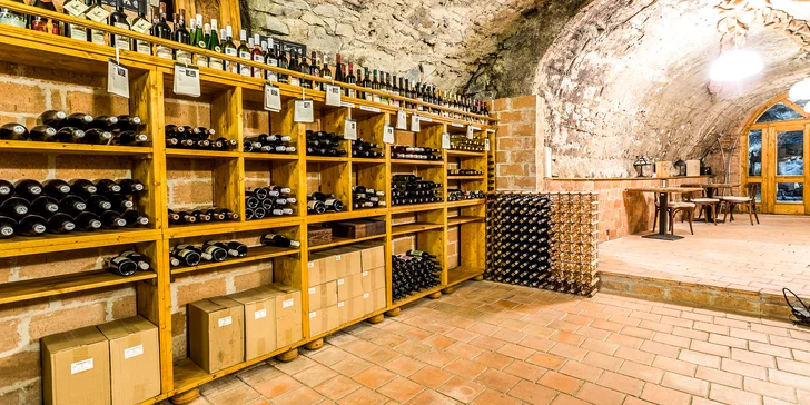 Romantický pobyt s raňajkami v centre Banskej Štiavnice v historickom penzióne