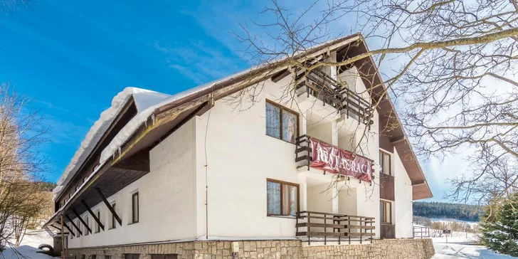 Pobyt plný aktívneho oddychu v Krkonošiach: polpenzia a vstup do wellness