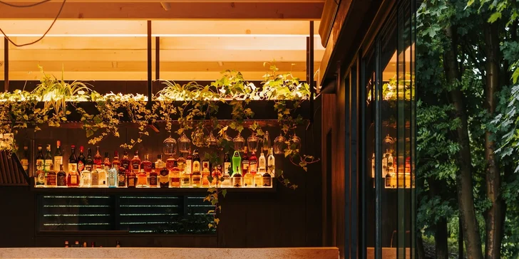 Poľská Jura – skalné mesto, vinice a pokoj: krásny hotel s wellness, polpenzia, 2 deti zdarma