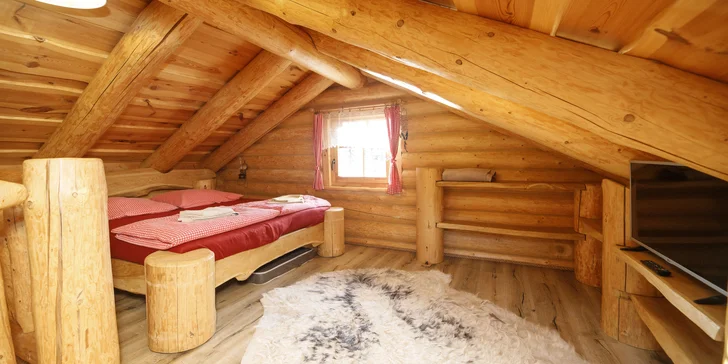 Vyrazte za relaxom: čarovná zrubová chata pod Beskydami pre 2 až 3 osoby