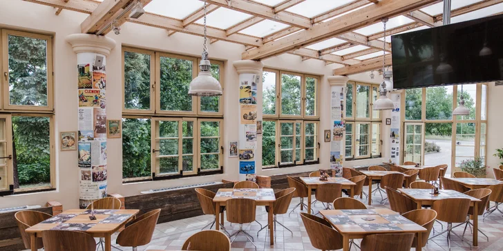 Romantický hotel na okraji Prahy: pobyt s raňajkami alebo polpenziou, možnosť privátnej sauny a vírivky