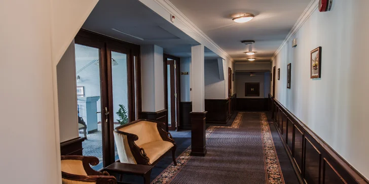 Romantický hotel na okraji Prahy: pobyt s raňajkami alebo polpenziou, možnosť privátnej sauny a vírivky