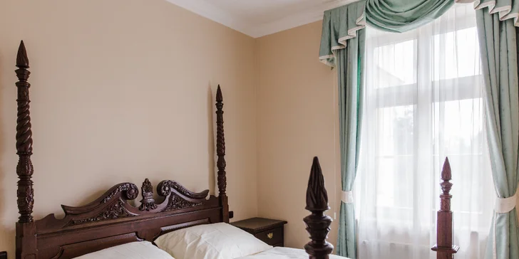 Romantický hotel na okraji Prahy: pobyt s raňajkami alebo polpenziou, možnosť privátnej sauny a vírivky