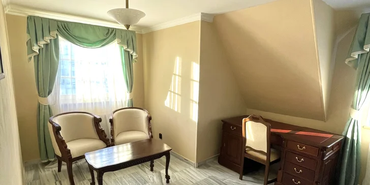 Romantický hotel na okraji Prahy: pobyt s raňajkami alebo polpenziou, možnosť privátnej sauny a vírivky