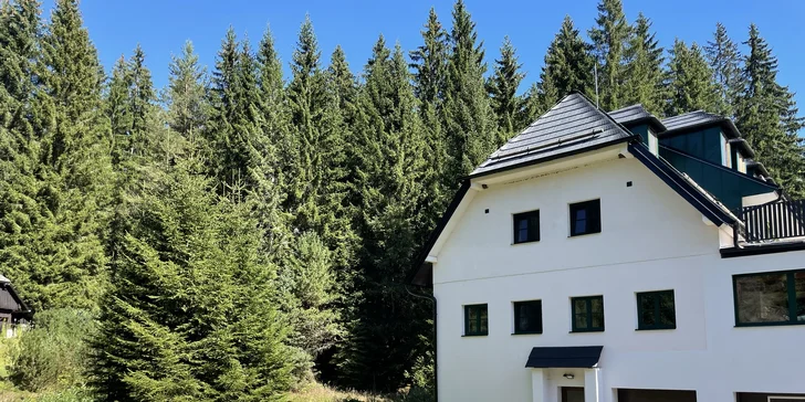 Pobyt na Šumave: horská chata pod keltským hradiskom Obří hrad a raňajky