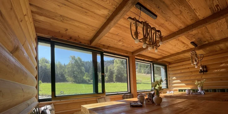 Pobyt na Šumave: horská chata pod keltským hradiskom Obří hrad a raňajky