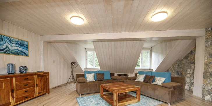 Pobyt na Šumave: horská chata pod keltským hradiskom Obří hrad a raňajky