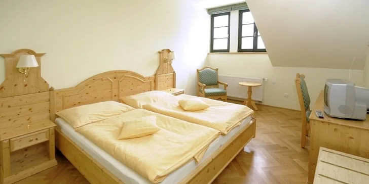 Dokonalý oddych v prírode Šumavy: pobyt s raňajkami alebo polpenziou aj wellness