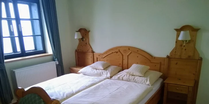 Dokonalý oddych v prírode Šumavy: pobyt s raňajkami alebo polpenziou aj wellness