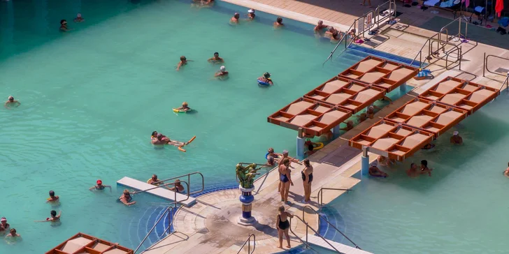 Vinársky pobyt so stravou a wellness: romantika pre dvoch aj vstupy do kúpeľov