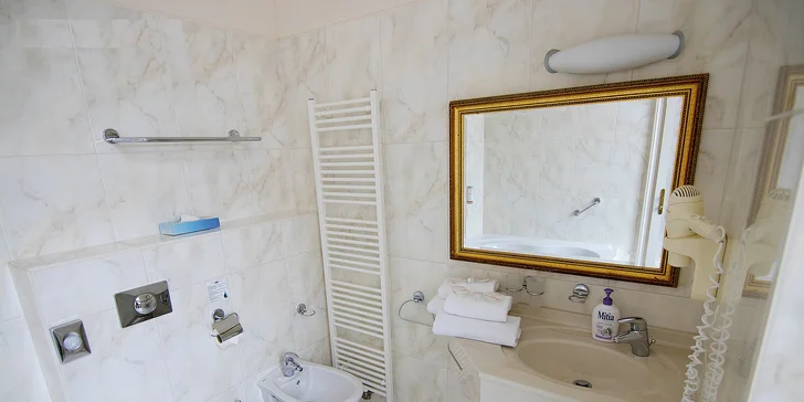 4* relax v Karlových Varoch s polpenziou, wellness a procedúrami