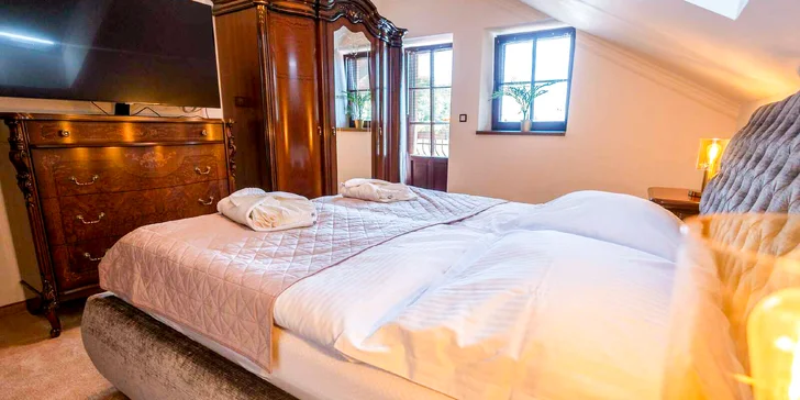 Historická kúria na skok od Slnečných jazier s možnosťou polpenzie a privátneho wellness