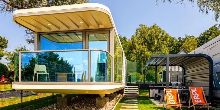 Netradičný pobyt na Zemplíne: kapsulový dom s wellness a možnosťou stravy