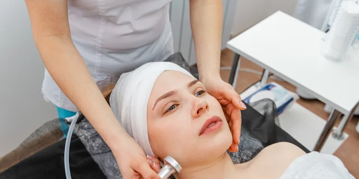 Vákuová terapia tela alebo tváre: spevnenie pleti aj zoštíhlenie a boj proti celulitíde