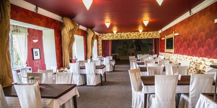 Pobyt v horskom hoteli v Beskydách: polpenzia, termálny bazén, sauna aj zľava na procedúry