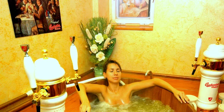 Pobyt v horskom hoteli v Beskydách: polpenzia, termálny bazén, sauna aj zľava na procedúry