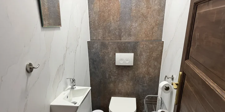 Komfortné apartmány priamo na pláži pri Vranovskej priehrade: krytá terasa, člnky aj vonkajší bazén