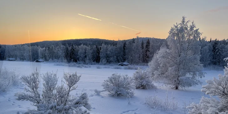 Dom v Škandinávii pre 2-7 osôb: medzi lesmi a jazerami pod polárnym kruhom, český majiteľ so skvelým hodnotením