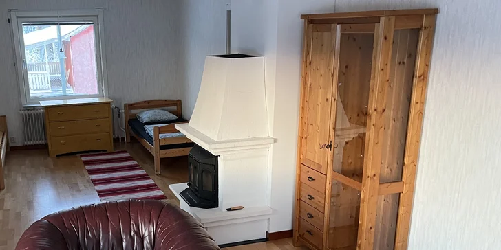 Dom v Škandinávii pre 2-7 osôb: medzi lesmi a jazerami pod polárnym kruhom, český majiteľ so skvelým hodnotením