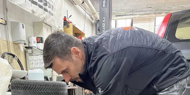 Výmena kolies alebo prezutie pneumatík z letných na zimné